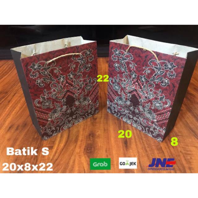 

Paperbag Pembelian min 20pcs/ kelipatan 20pcs Paperbag Tas Kertas Goodie Bag Shopping bag Batik S 20x8x25 Paperbag Batik Goodie Batik Paperbag Oleh Oleh