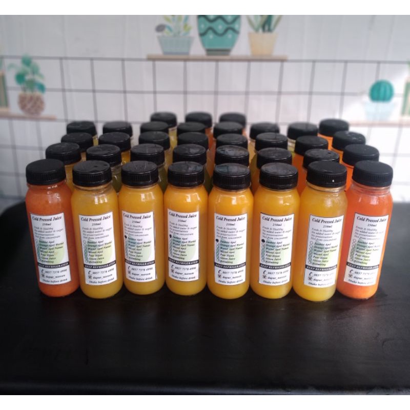 

Ay00! Cold Pressed Juice Jus buah sayur murni pelancar pencernaan