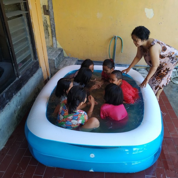 Kolam Renang Anak Polos Besar Kisubo KSB200 Gratis Kacamata Renang - Mainan Olahraga Outdoor Anak