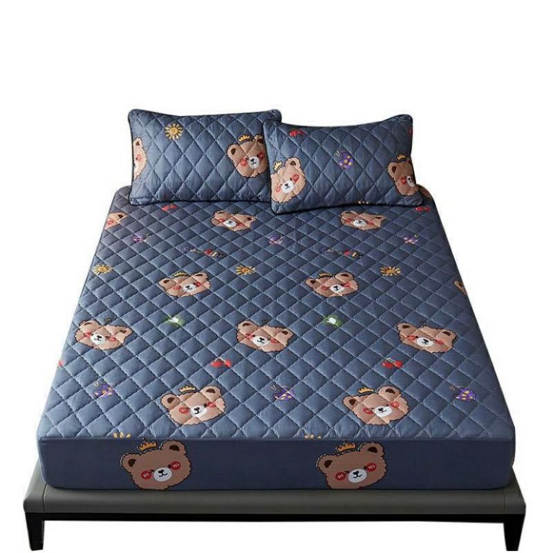 SPREI WATERPROOF MOTIF KARAKTER / SPREI ANTI OMPOL-Abu beruang