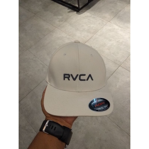 TOPI PRIA RVCA ORIGINAL FLEXFIT