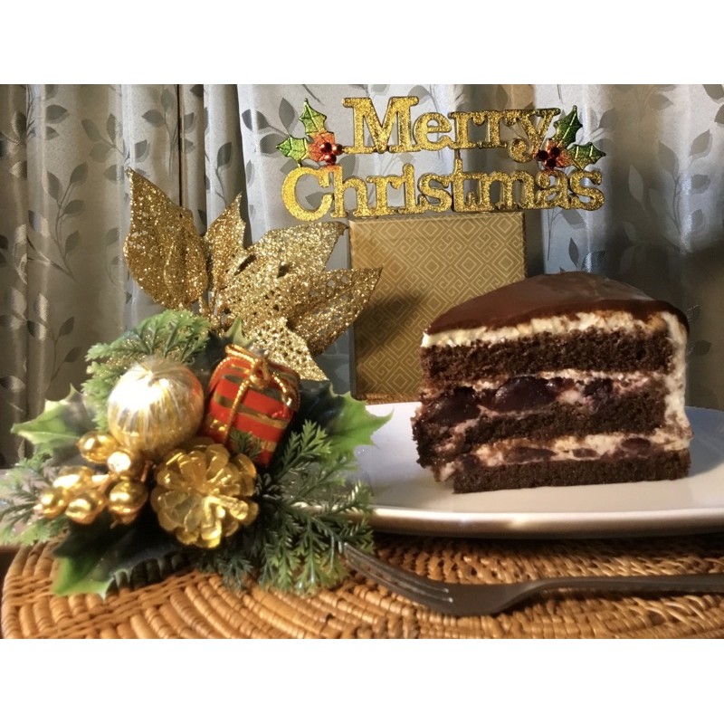 

Premium Blackforest Cake With Rum