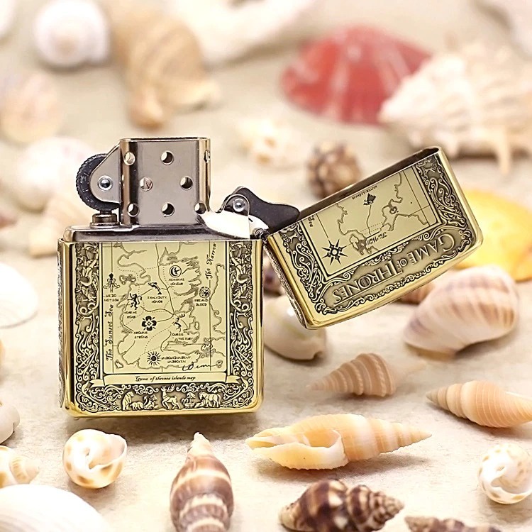 Korek Zippo Grafir Game Of Thrornes Maps Gold Premium