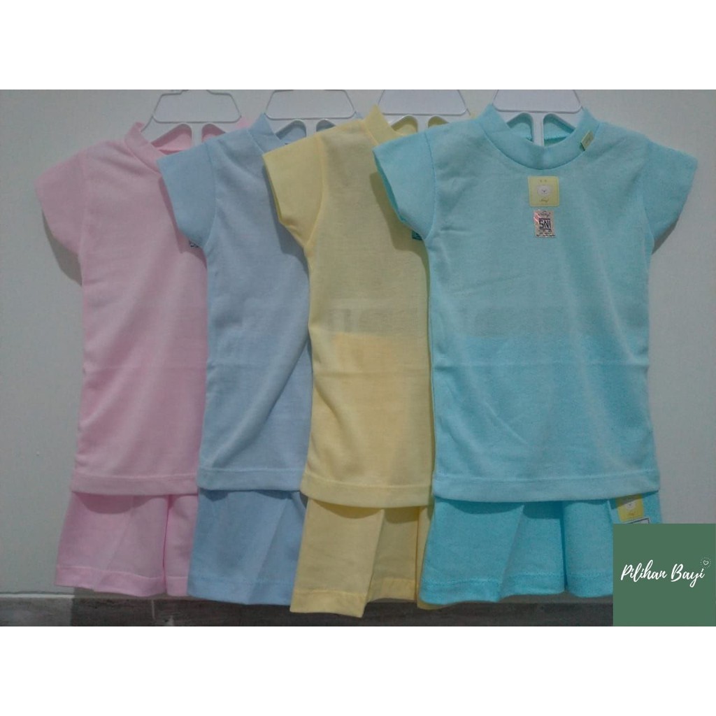 Setelan oblong tipis dan celana pendek 3-6 bulan Nary Warna