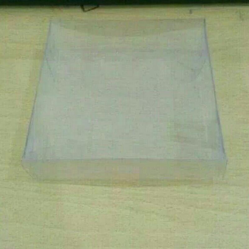 

kotak mika souvenir 16x16x4 dk eco