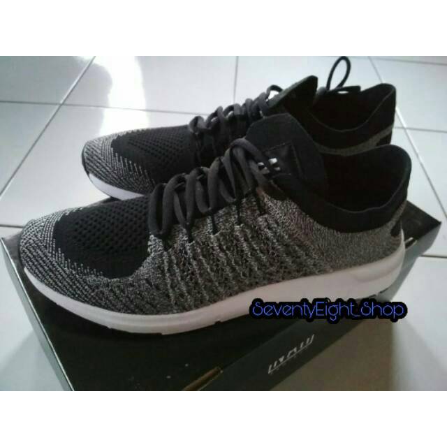 YAS Yoga Flexknit 2.0 Oreo Grey by NAH PROJECT