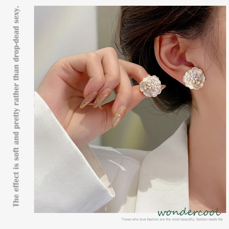 925 anting-anting mutiara Camellia Retro anting-anting bunga berlian-Won