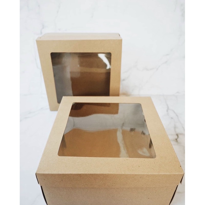 

Box Kotak Dus Coklat Mika 22x22x10 cm - Untuk Kue Bolu Lapis Roti