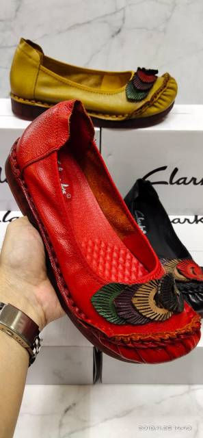 CLARKS PEACOCK 2087 WOMAN / Clarks wanita