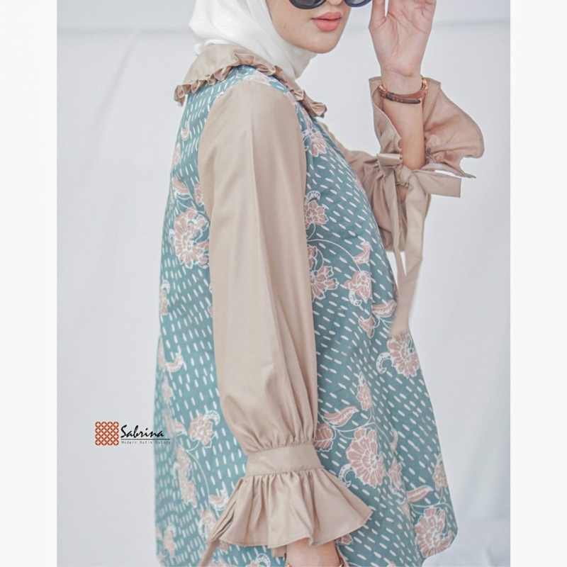 Hanna Rintik Series Blouse Atasan Batik Kantor Kerja Wanita Modern Kekinian Cap Katun