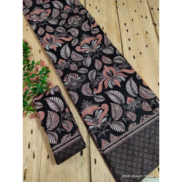 KAIN BATIK JARIK PEKALONGAN BAHAN KATUN PRINT MOTIF JANDA BOLONG