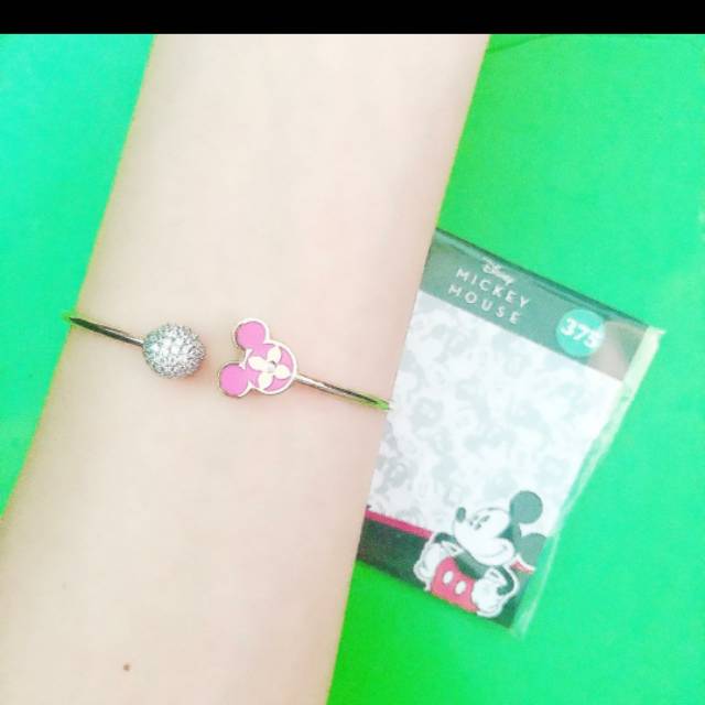 Gelamg bangle Mickey mouse pink kadar 375