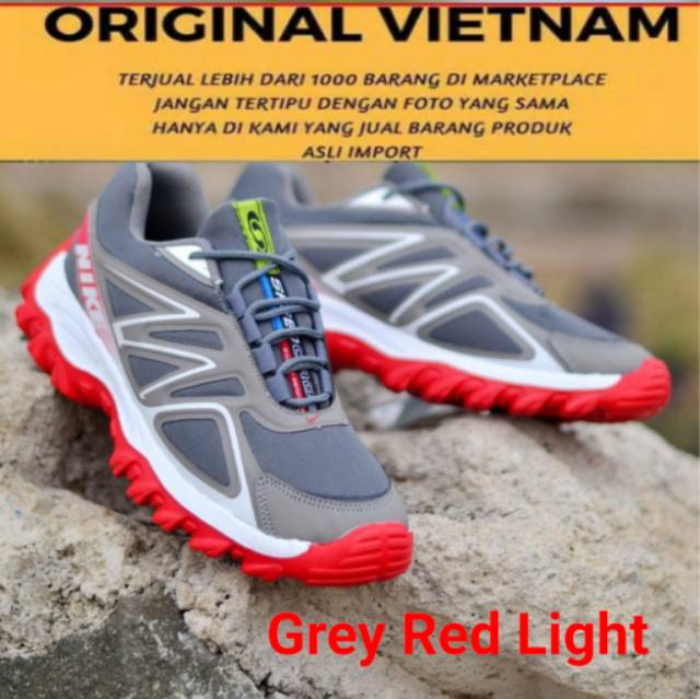 SEPATU OLAHRAGA OUTDOOR HIKING SPORT NYAMAN MOUNTAIN NIKE SPEEDCROSS