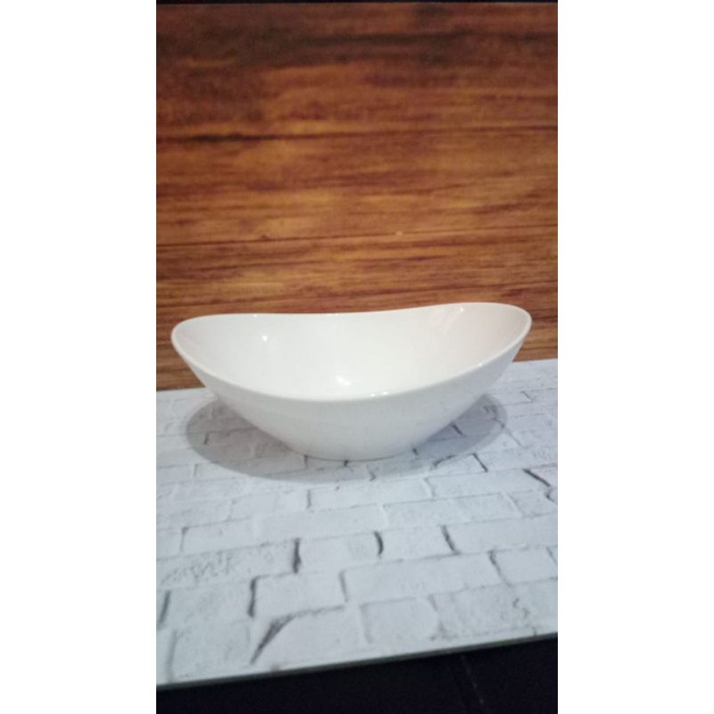Mangkok Oval / Oval Bowl 9" Zen Luna St.James