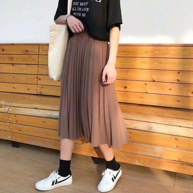 ➯ Rok plisket 7/8 wanita /rok payung jumbo pendek wanita - Hitam ♠