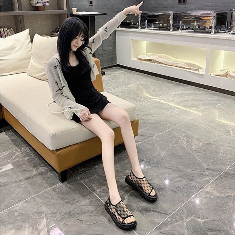 Sandal Slop Wanita Import Bukaan Atas Bahan Transparan Sejuk Korean Style yang Trendy Dan Kece