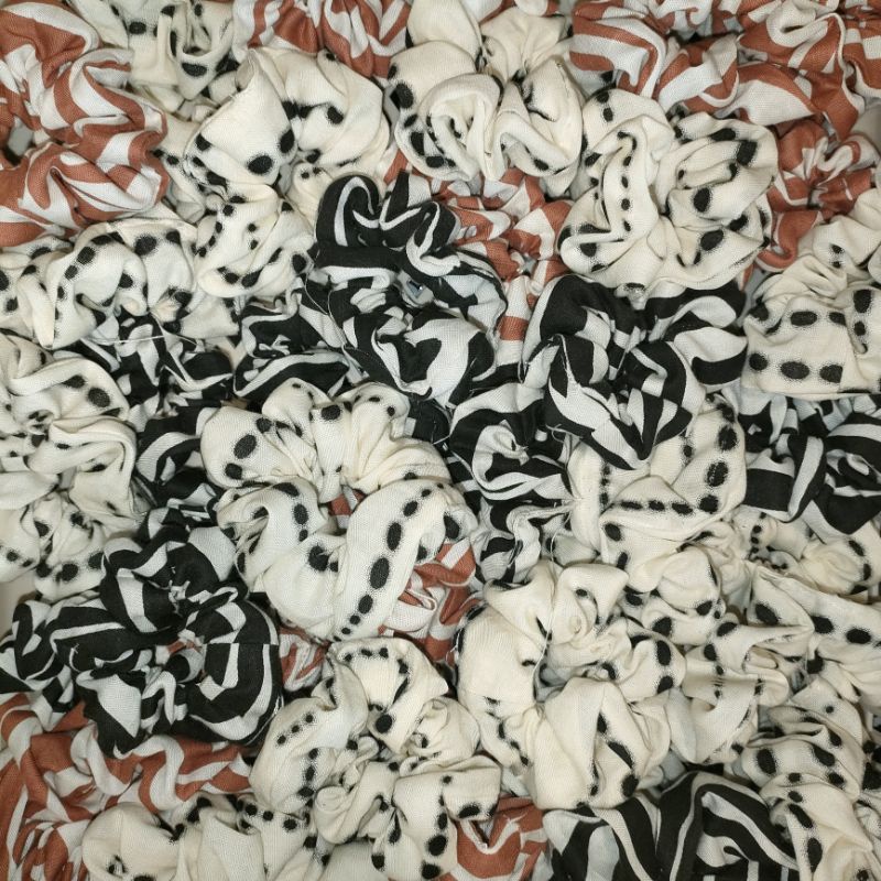 IKAT RAMBUT SCRUNCHIE KOREA
