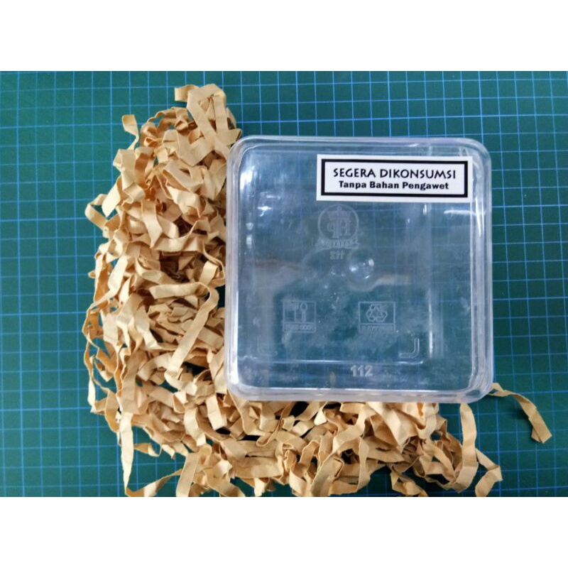 

sticker segera dikonsumsi 60 pcs anti air