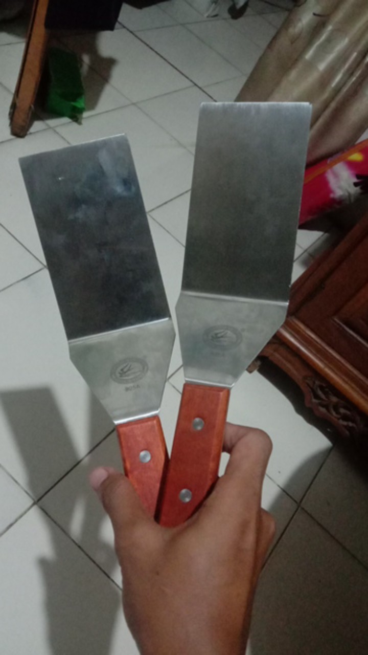 Griddle Spatula (large) Teppanyaki Sutil Peralatan Masak