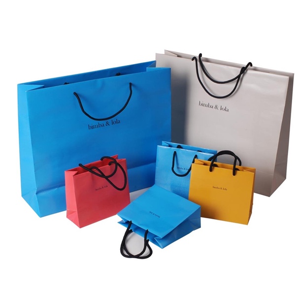 

paper bag / paperbag murah / PAPER BAG WARNA / Kantong karton