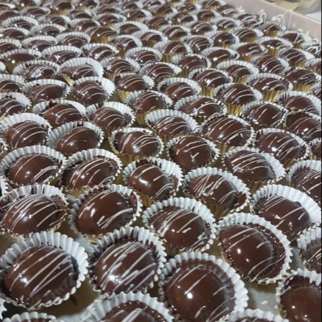 

Chocolate Crispy Ball