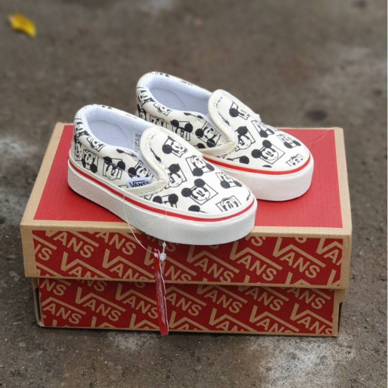 SEPATU ANAK VANS KIDS SLIP ON SIZE 21-35