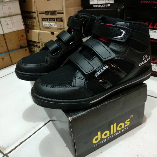 Sepatu Dallas 275 Perekat Original