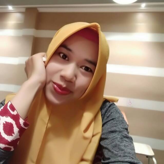 yulisiiwisholiccintadamai