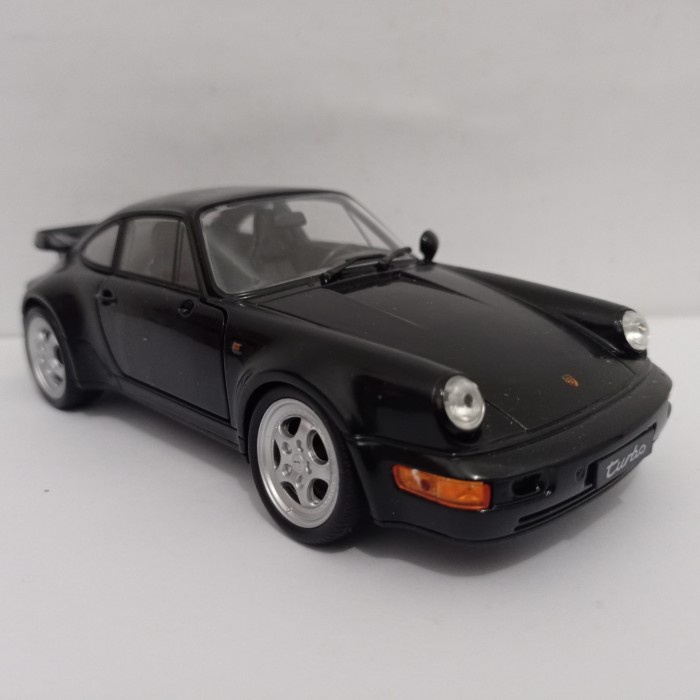 Diecast Porsche 964 turbo Welly 1:24 mobil mainan koleksi pajangan