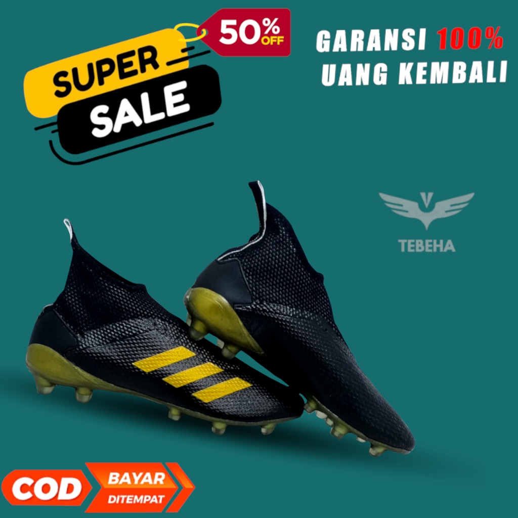 Sepatu Bola Adidas Predator Hitam Gold Sepatu bola pria terbaru kuat awet dan nyaman original