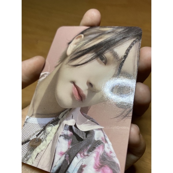 Booked renjun chilling