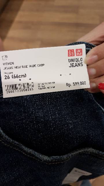 Uniqlo Women jeans high rise wide crop