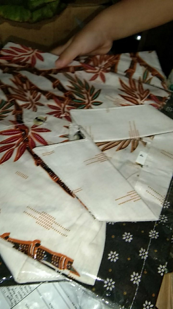 Batik Couple Keluarga Sania Ruffle Ori Ndoro Jowi Dnt Bambu Kuning