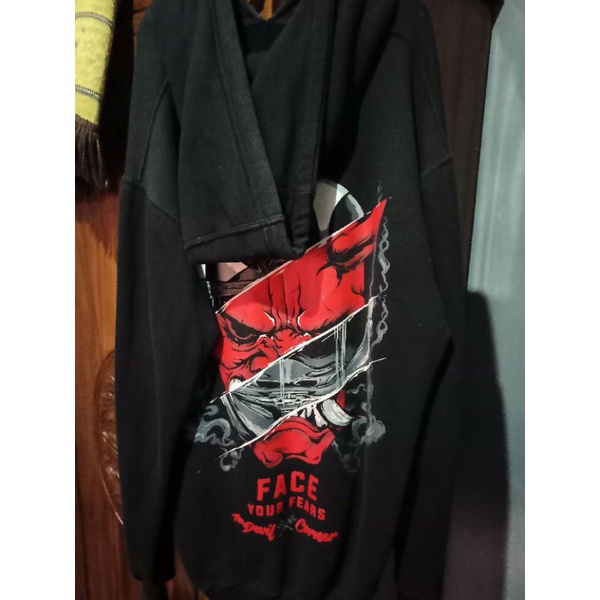 Hodie Prostreet Devil Inside