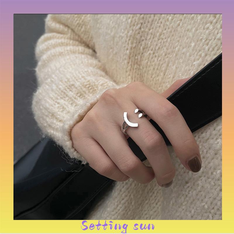 Cincin Model Terbuka Adjustable Desain Smiling Face Warna Silver Untuk Wanita TN