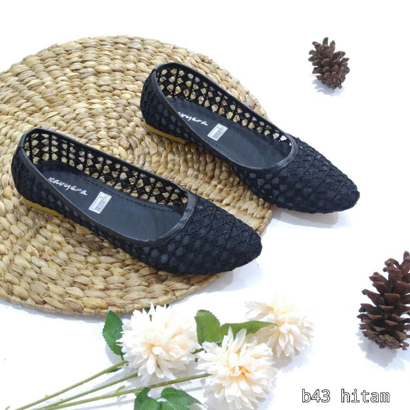 Borneo  Sepatu Wanita Flat Flats Flatshoes brukat  B33 dan B43 B85