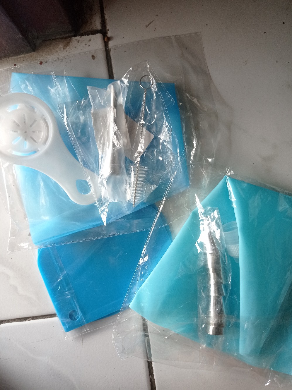 Sikat Pembersih Tabung Botol Bahan Nilon Dan Kuningan Stainless Steel Untuk Alat Baking Dapur