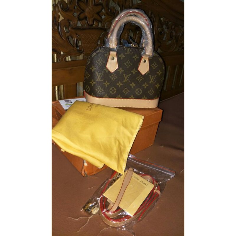 TAS LV (LOUIS VUITTON) IMPORT PREMIUM