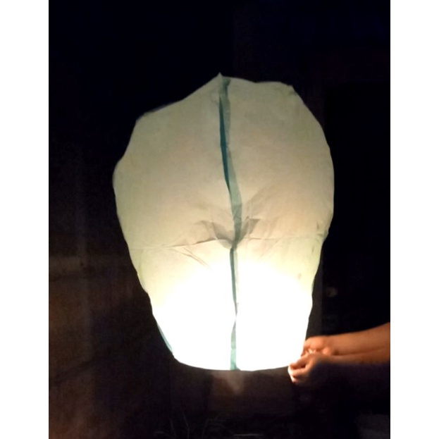 Lampion Terbang / Sky Lantern / Lentera Terbang / Lampion Langit