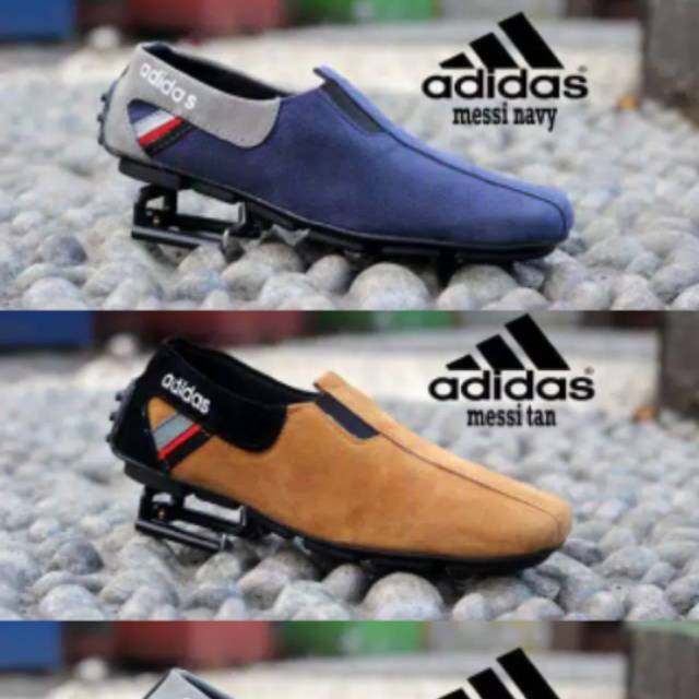 Sepatu Slop Adidas Pria