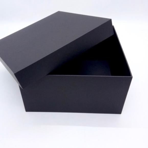 

NBQ Gift box/ ox / kotak kado besar L XL Terbatas