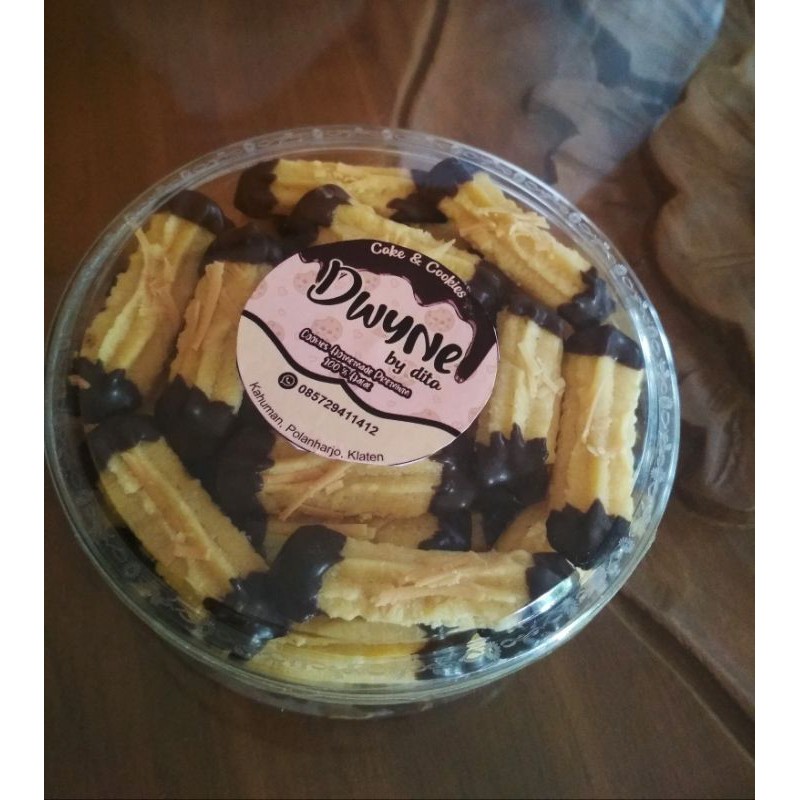 

Kue kering Sweet Cheese Choco