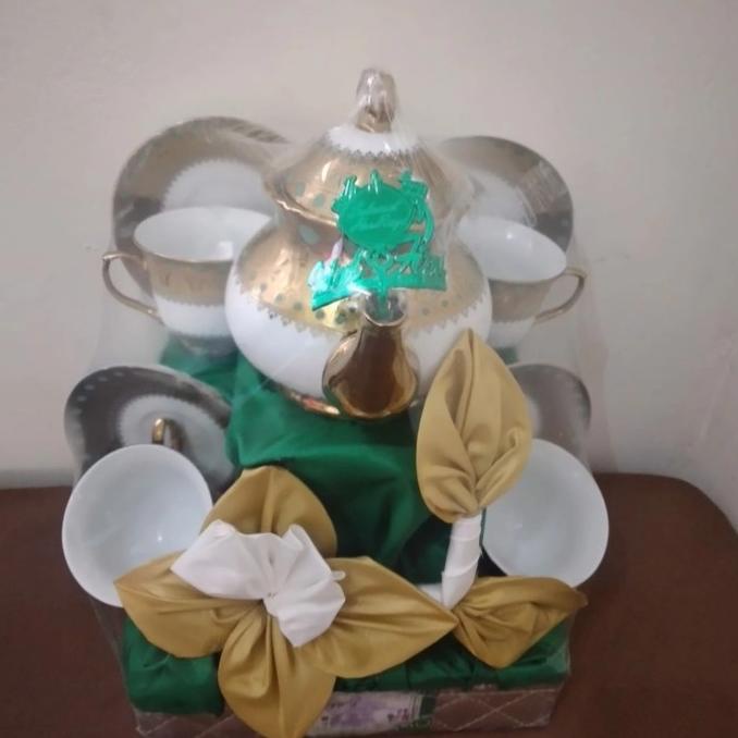 

PARCEL LEBARAN/PARCEL KERAMIK/PARCEL TEA SET/HAMPERS LEBARAN/UAMPERS DGRR65416