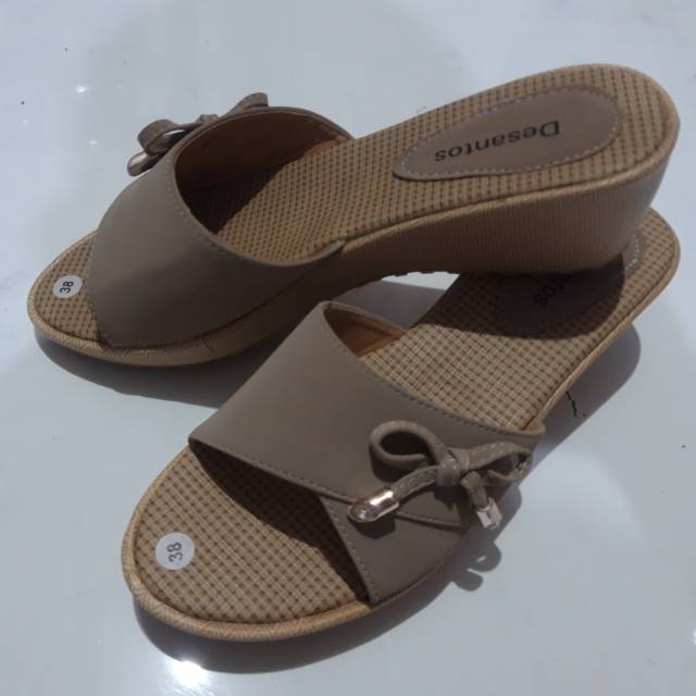 Sandal Wanita Desantos
