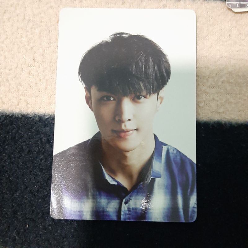 (LIMITED RARE) Lay EXO Photocard - Season's Greeting /greetings 2015 China / Global/album pc /Lay