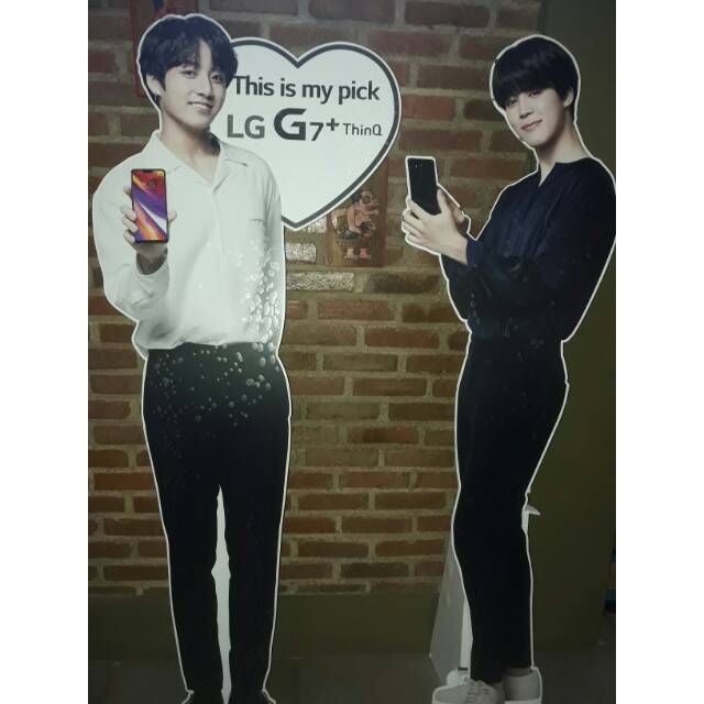 Standee BTS x LG Jikook