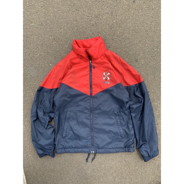 nike pinwheel windbreaker