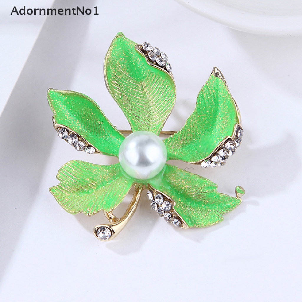 (AdornmentNo1) Bros Pin Desain Daun Maple Hias Mutiara Aksesoris Wanita