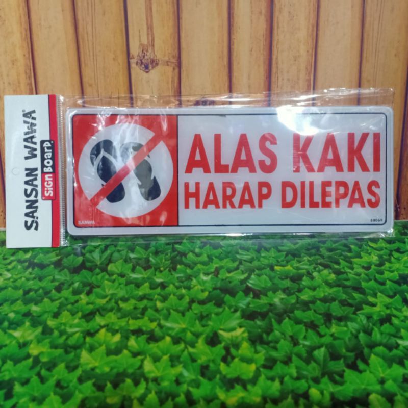 

PAPAN ACRYLIK - TULISAN ACRYLIK ALAS KAKI HARAP DILEPAS