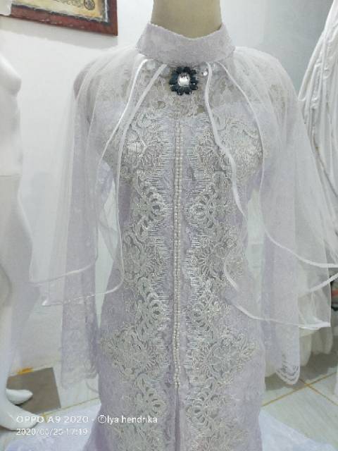 Baju pengantin brukat duyung ekor